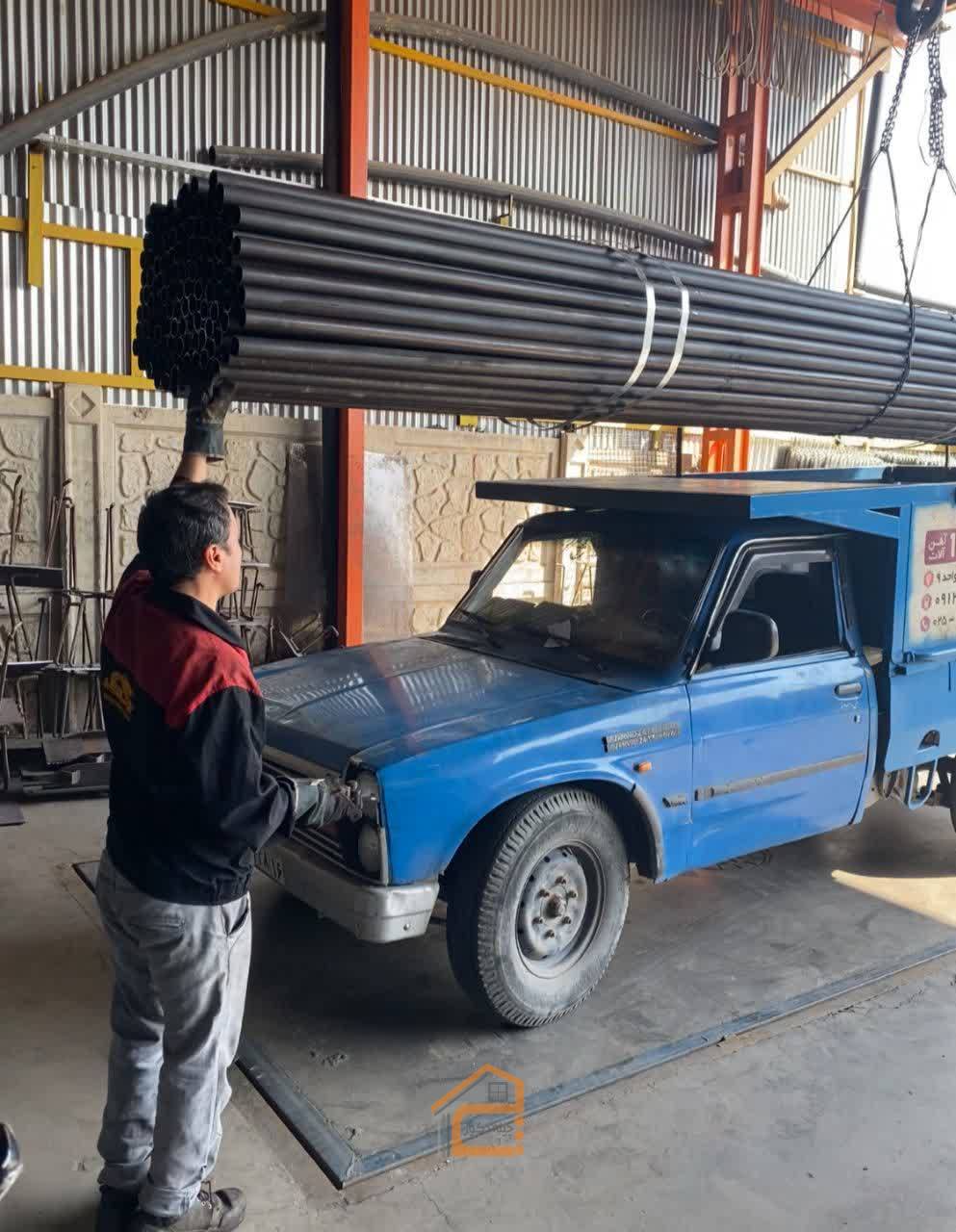 آهن و پروفیل در قم,آهن و پروفیل مهرگان,آهن و پروفیل مهرگان در قم,تولید پروفیل در قم,عرضه کننده پروفیل در قم,انواع آهن آلات ساختمانی در قم,انواع آهن آلات صنعتی در قم,فروش آهن در قم,ملزومات شیروانی در قم,ثبت مشاغل کشور