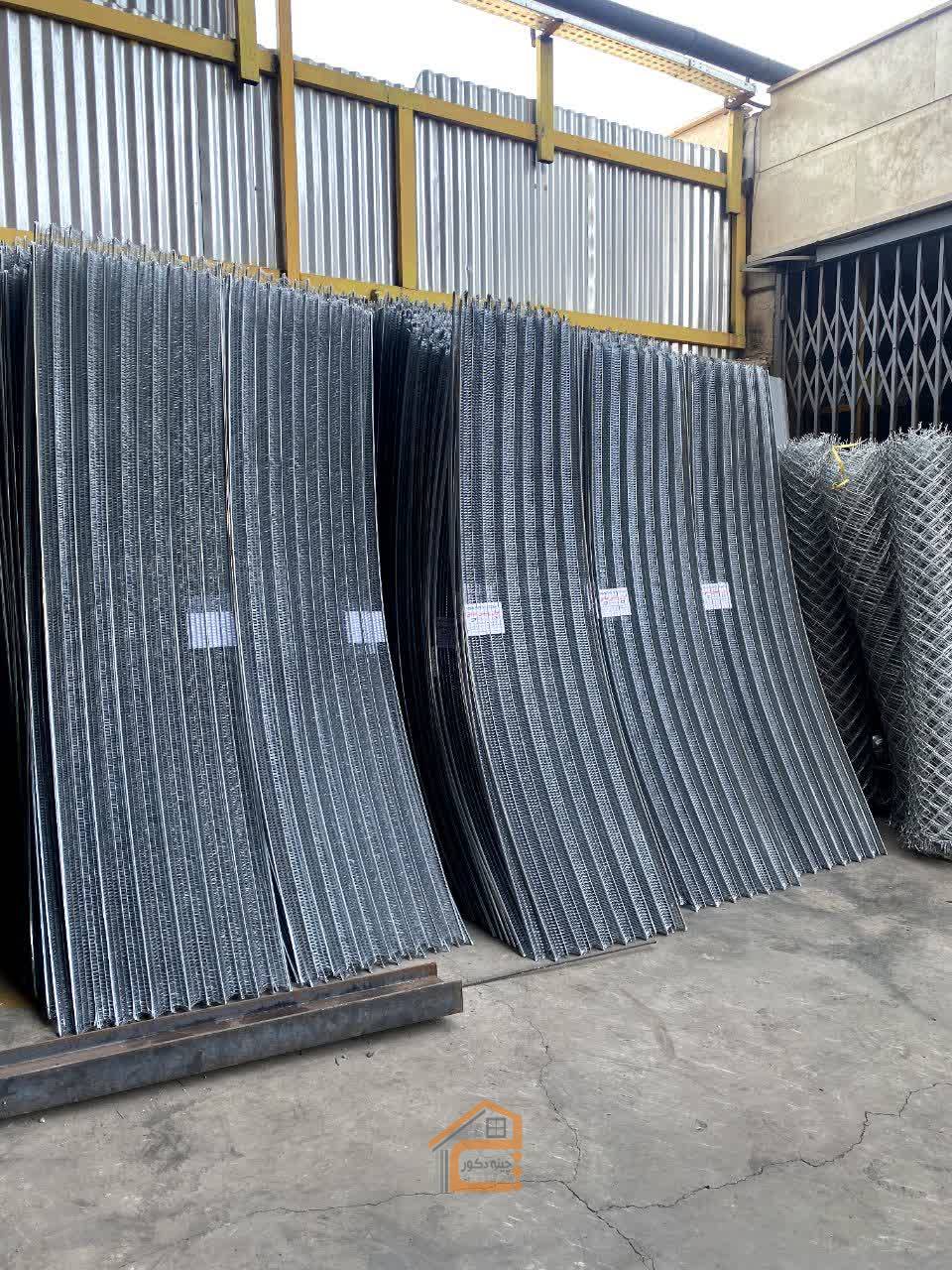 آهن و پروفیل در قم,آهن و پروفیل مهرگان,آهن و پروفیل مهرگان در قم,تولید پروفیل در قم,عرضه کننده پروفیل در قم,انواع آهن آلات ساختمانی در قم,انواع آهن آلات صنعتی در قم,فروش آهن در قم,ملزومات شیروانی در قم,ثبت مشاغل کشور